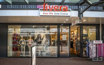 Voorkant winkel Livera Veendam
